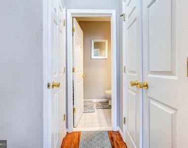 4281 S Capitol Street Sw - Photo Thumbnail 57