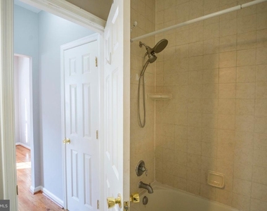 4281 S Capitol Street Sw - Photo Thumbnail 20