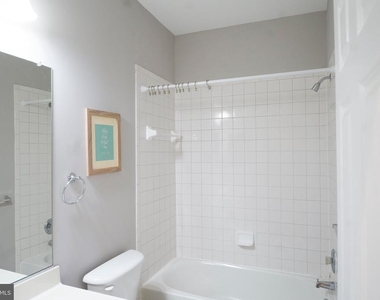 4281 S Capitol Street Sw - Photo Thumbnail 5