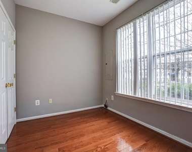 4281 S Capitol Street Sw - Photo Thumbnail 28