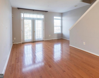 4281 S Capitol Street Sw - Photo Thumbnail 6