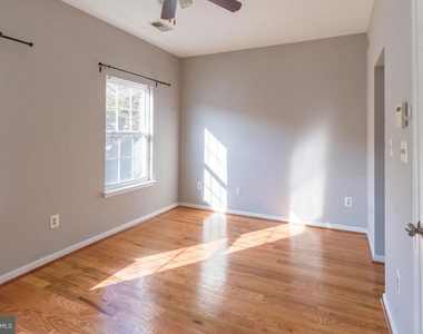 4281 S Capitol Street Sw - Photo Thumbnail 18