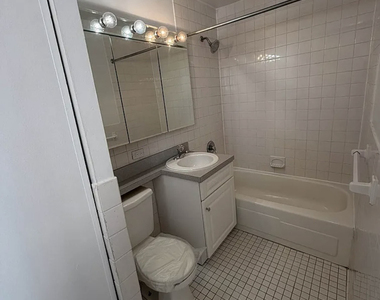 1470 First Avenue, Unit 8j - Photo Thumbnail 4