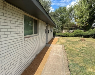 5405 Suez Street - Photo Thumbnail 14