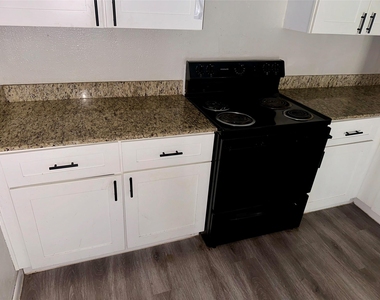 5405 Suez Street - Photo Thumbnail 4