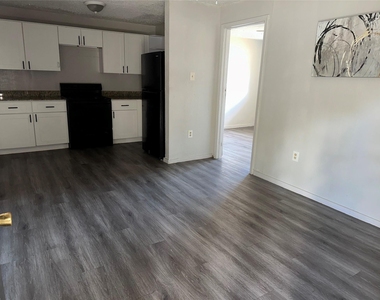 5405 Suez Street - Photo Thumbnail 1