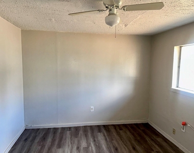 5405 Suez Street - Photo Thumbnail 8
