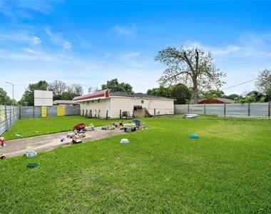 5639 Overdale Street - Photo Thumbnail 18