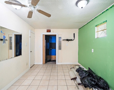 5639 Overdale Street - Photo Thumbnail 14