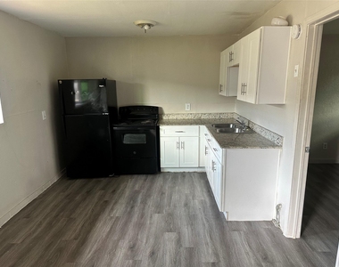 5409 Suez Street - Photo Thumbnail 5
