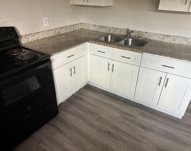 5409 Suez Street - Photo Thumbnail 3