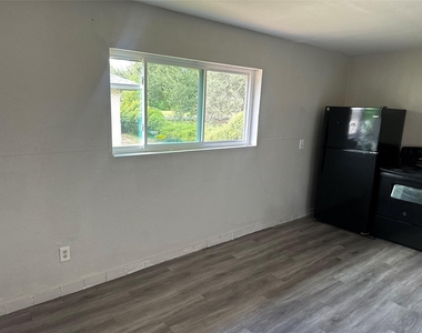 5409 Suez Street - Photo Thumbnail 13