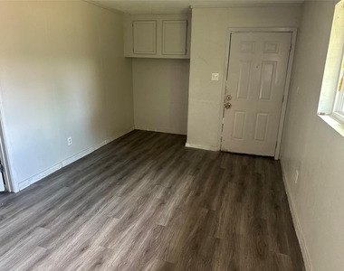 5409 Suez Street - Photo Thumbnail 1
