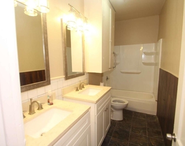 422 Tennessee Street - Photo Thumbnail 7