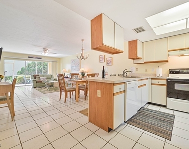 1936 Beach Parkway - Photo Thumbnail 8