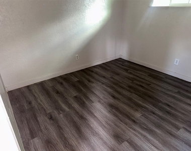 5405 Suez Street - Photo Thumbnail 4