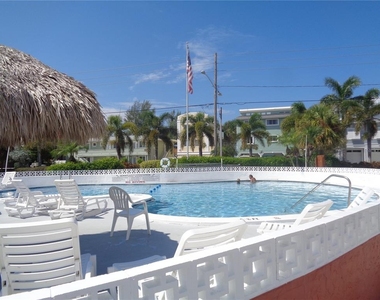 8565 W Gulf Boulevard - Photo Thumbnail 23