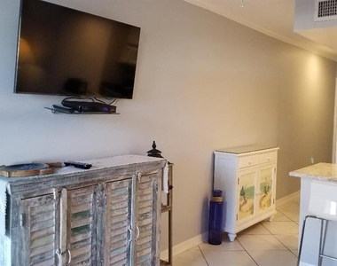 8565 W Gulf Boulevard - Photo Thumbnail 9
