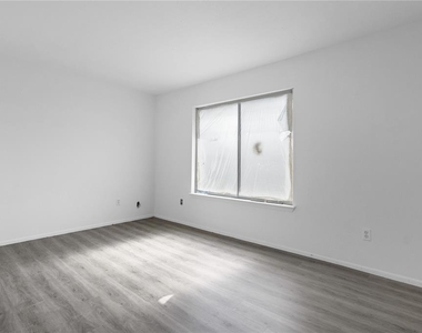 4025 Billingsgate Road - Photo Thumbnail 17