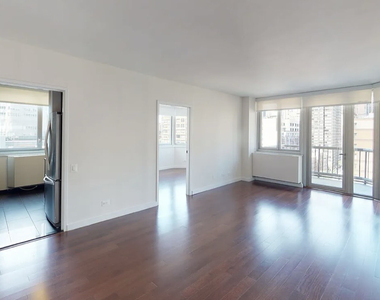 401 East 34th Street, Unit S14c - Photo Thumbnail 1