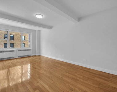 20 Park Avenue, Unit 008c - Photo Thumbnail 2