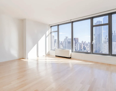 300 East 39th Street, Unit Phg - Photo Thumbnail 7