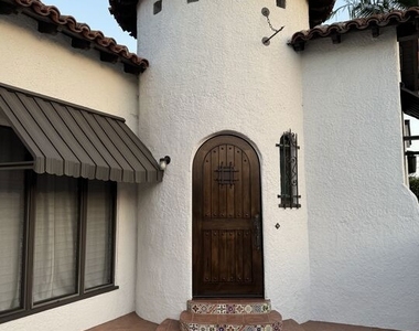 326 N La Jolla Avenue - Photo Thumbnail 48