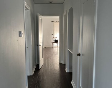326 N La Jolla Avenue - Photo Thumbnail 37