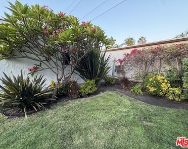 326 N La Jolla Avenue - Photo Thumbnail 60