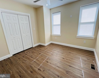633 S 57th Street - Photo Thumbnail 18