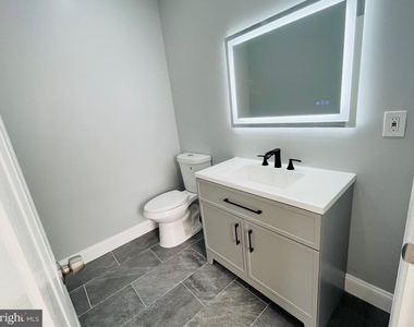 633 S 57th Street - Photo Thumbnail 13