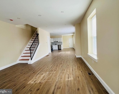 633 S 57th Street - Photo Thumbnail 11