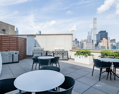 420 East 54th Street, Unit 1208 - Photo Thumbnail 14