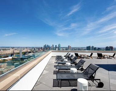 420 East 54th Street, Unit 0711 - Photo Thumbnail 6