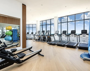 420 East 54th Street, Unit 0711 - Photo Thumbnail 7
