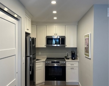 780 10th Avenue S - Photo Thumbnail 2