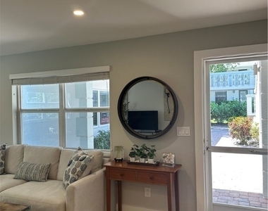 780 10th Avenue S - Photo Thumbnail 5