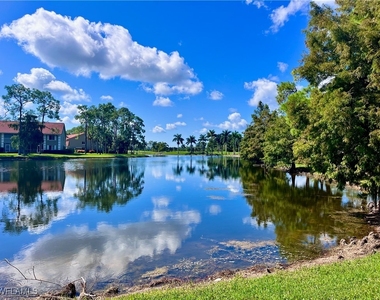 3685 Amberly Circle W - Photo Thumbnail 21