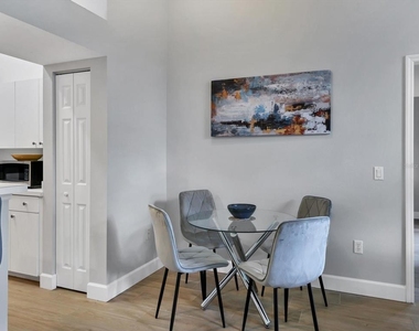 7234 Eleanor Circle - Photo Thumbnail 7