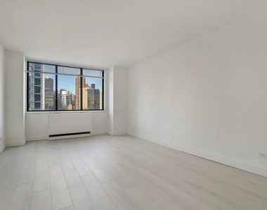 200 East 33rd Street, Unit 26g - Photo Thumbnail 5