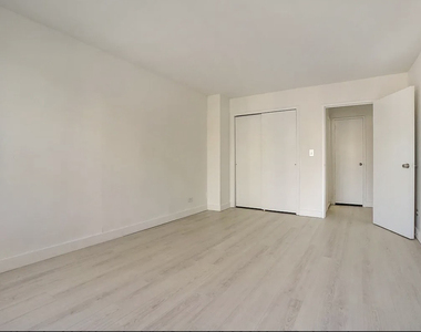 200 East 33rd Street, Unit 26g - Photo Thumbnail 7