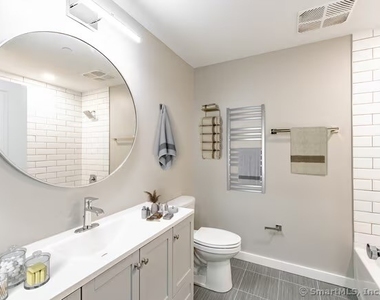 333 State Street - Photo Thumbnail 3