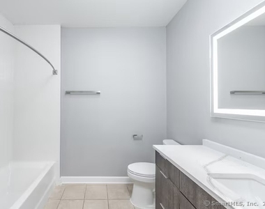333 State Street - Photo Thumbnail 18