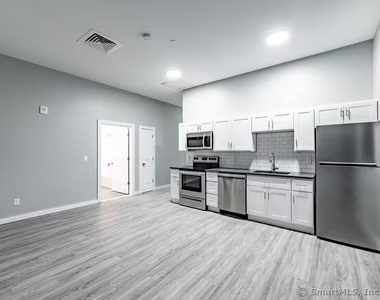 333 State Street - Photo Thumbnail 1