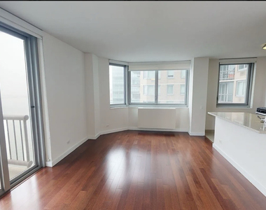401 East 34th Street, Unit N30f - Photo Thumbnail 1