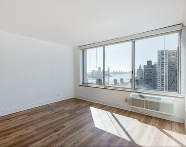 417 East 57th Street, Unit 4a - Photo Thumbnail 1