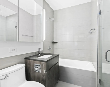150 East 57th Street, Unit 18c - Photo Thumbnail 1