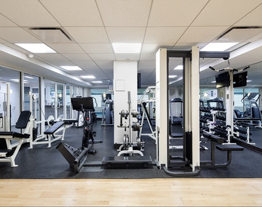 150 East 57th Street, Unit 18c - Photo Thumbnail 4