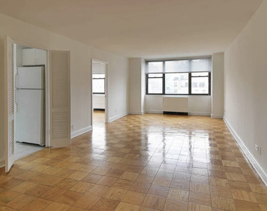 240 East 27th Street, Unit 19b - Photo Thumbnail 8