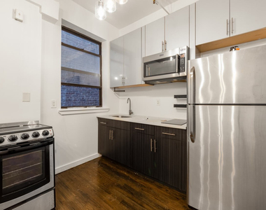 74 Eldert Street - Photo Thumbnail 8